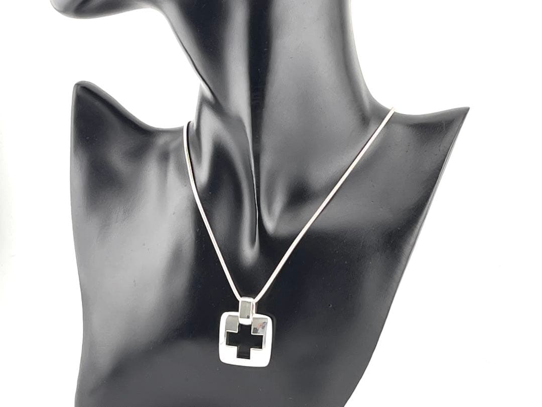 Tiffany Necklaces D325