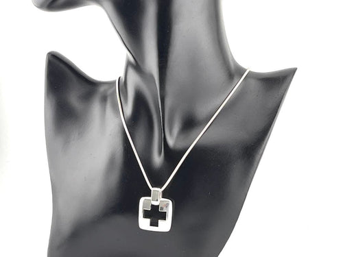 Tiffany Necklaces D325