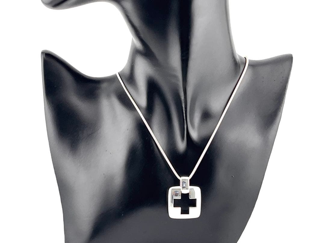 Tiffany Necklaces D325
