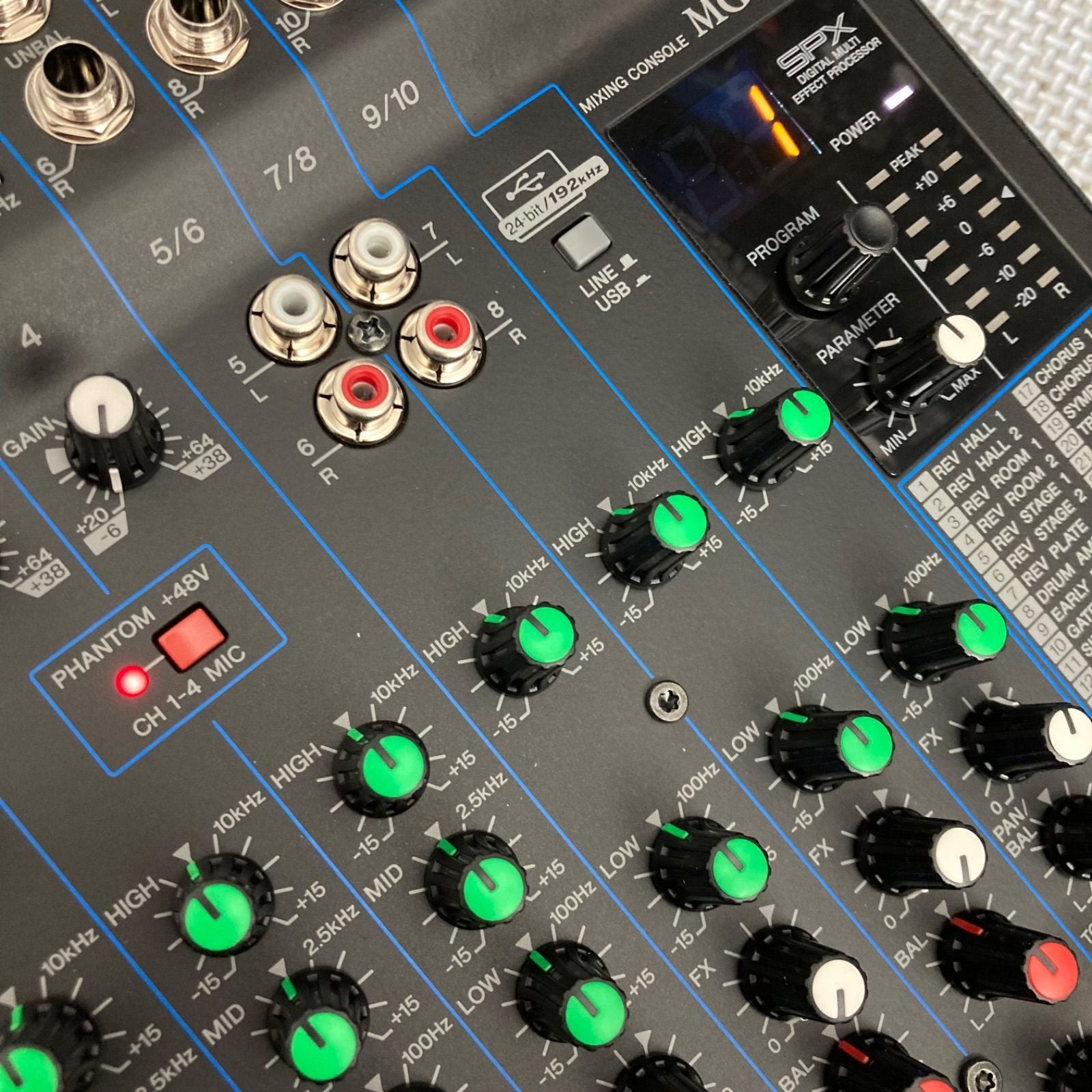 Analog Mixer Yamaha Mg10Xu