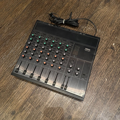 Yamaha Analog Mixer Rm-602 Mixing Console
