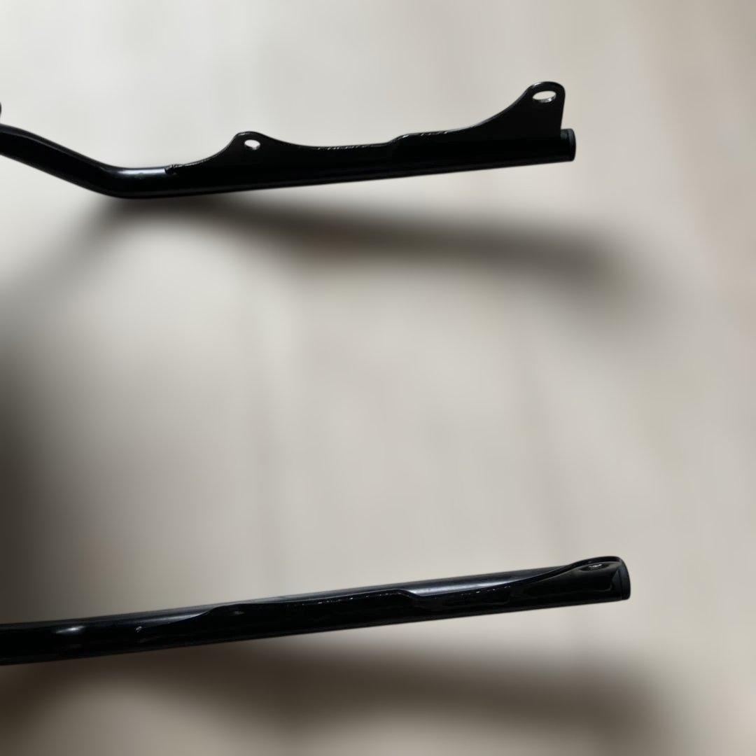 Carriers Grab Bars Mt09 Y'S