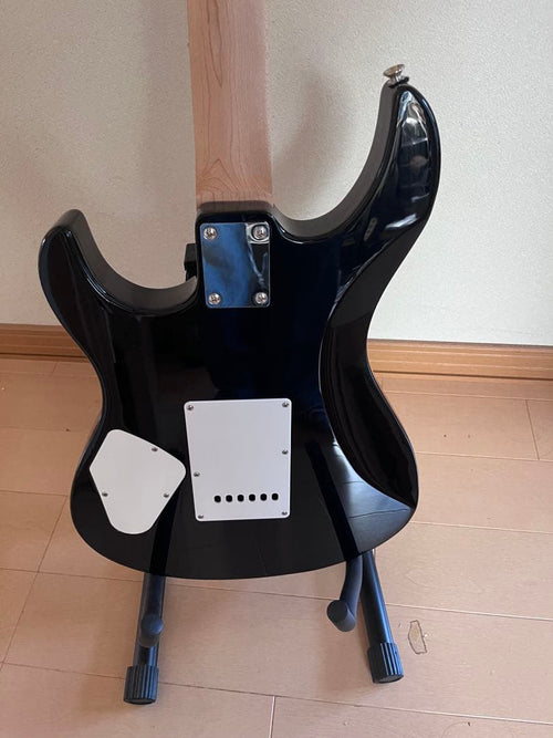 Yamaha Electric Guitars Pacifica Pac112V