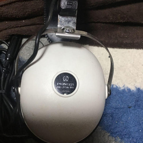 Wired Headphones Be-20A