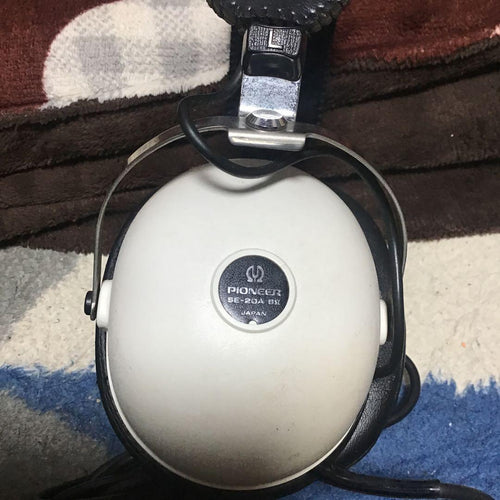 Wired Headphones Be-20A