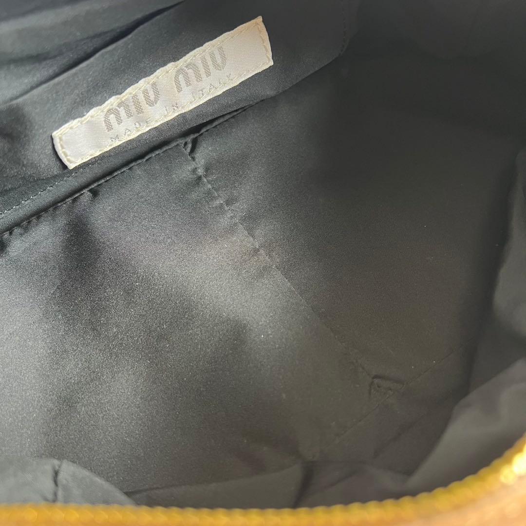 Miu Shoulder Bags Archive Leather Bag