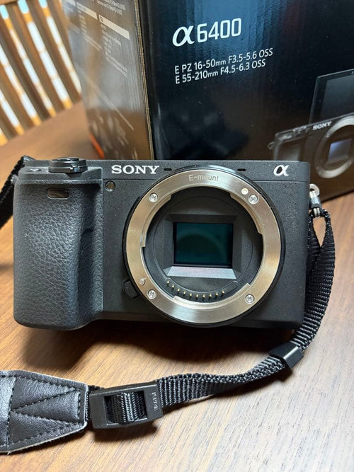 Mirrorless Interchangeable Lens Cameras Sony 6400