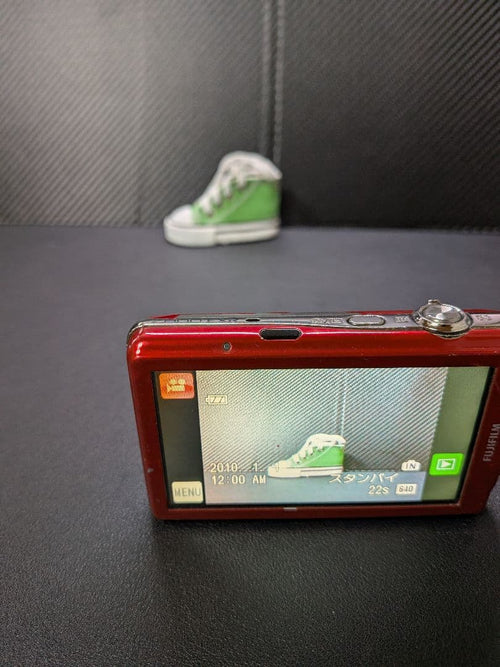 Compact Digital Cameras Fujifilm Finepix Z800Exr