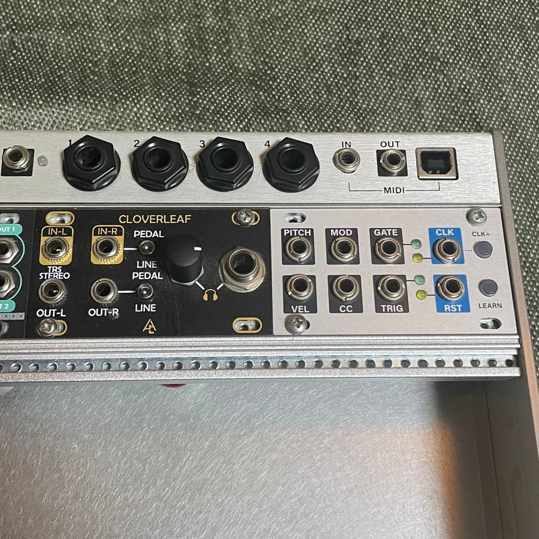 Modular Synthesizers Intellijel Palletcase Midi Audio Set