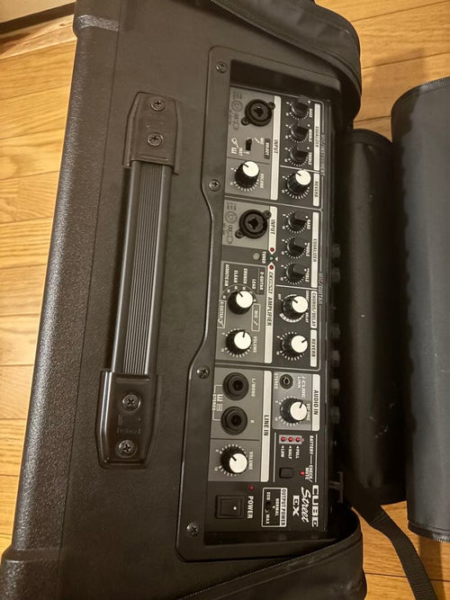 Roland Guitar Amplifiers Cube Street Ex