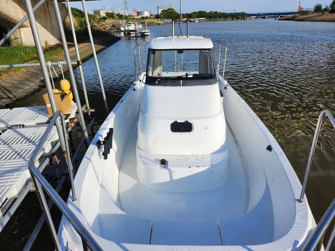 Pleasure Craft Yacht Hulls Yamaha Uf25