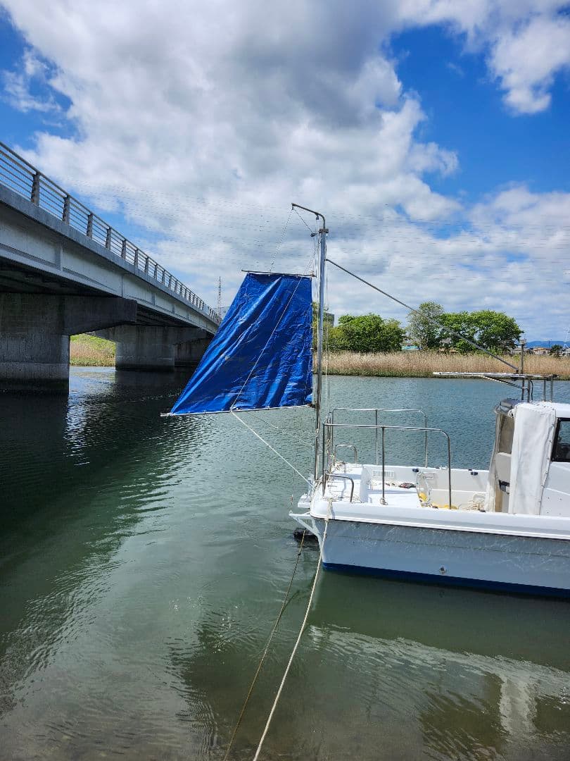 Pleasure Craft Yacht Hulls Yamaha Uf25