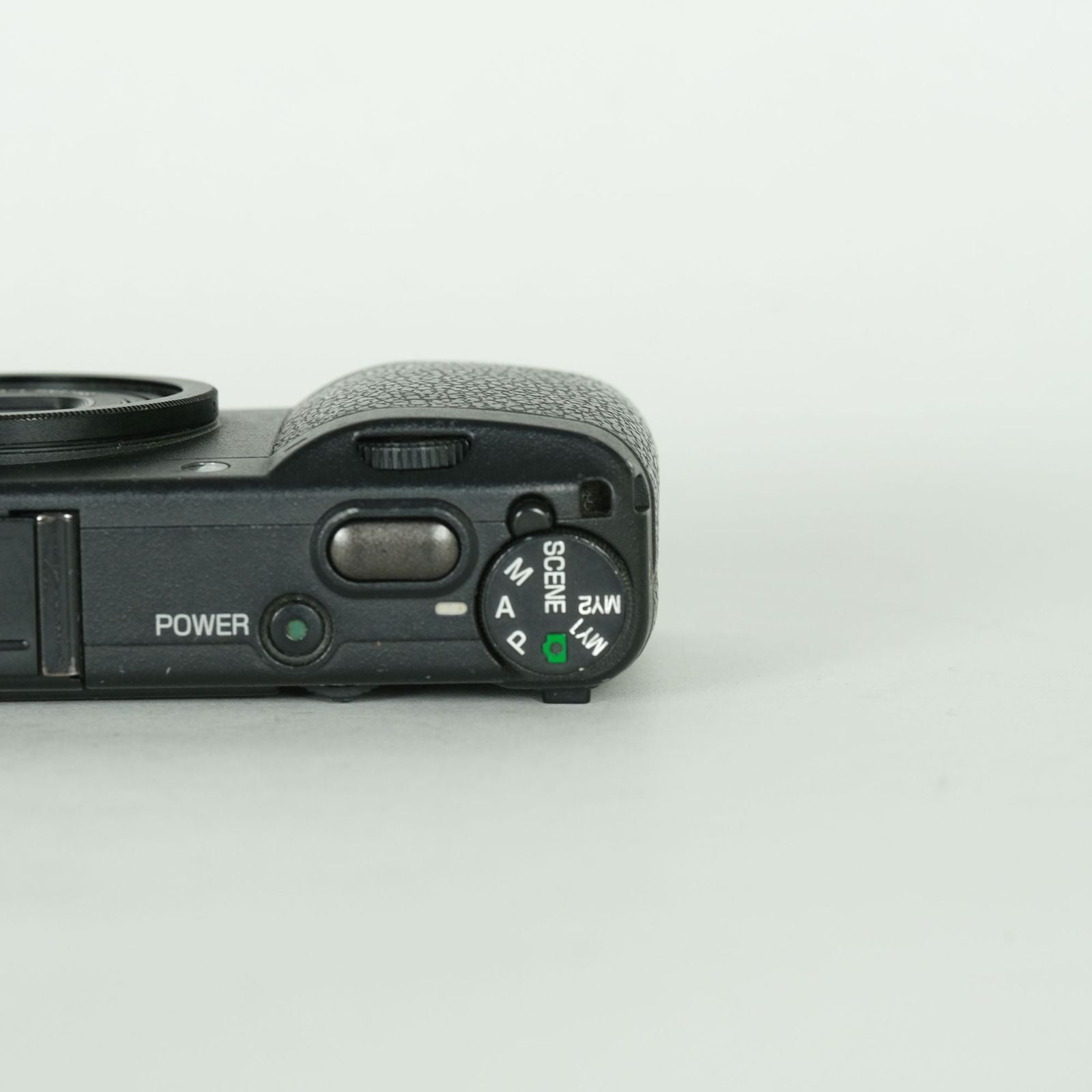 Ricoh Compact Digital Camera 2,000 Gr Ii