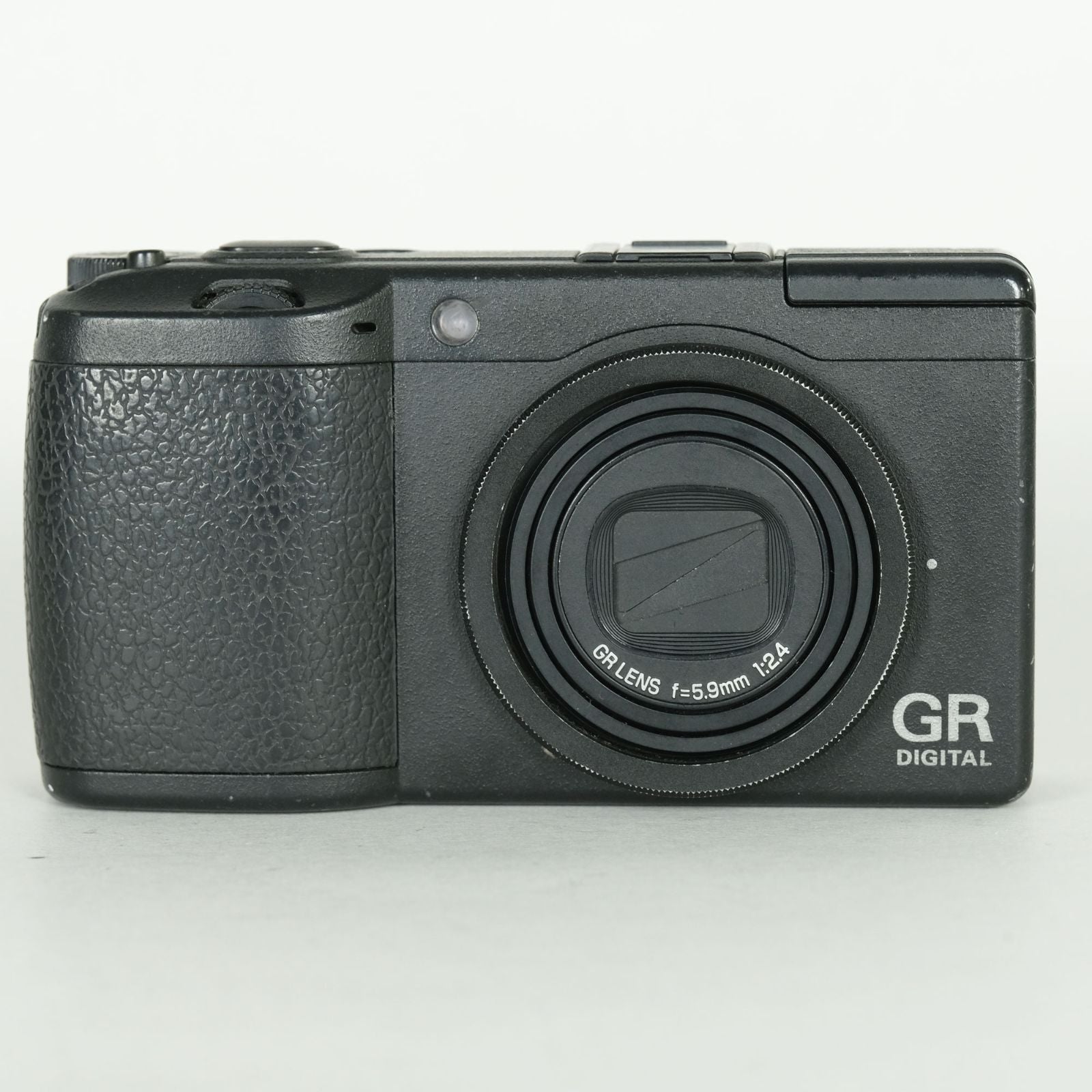 Ricoh Compact Digital Camera 2,000 Gr Ii