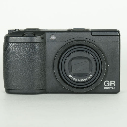 Ricoh Compact Digital Camera 2,000 Gr Ii