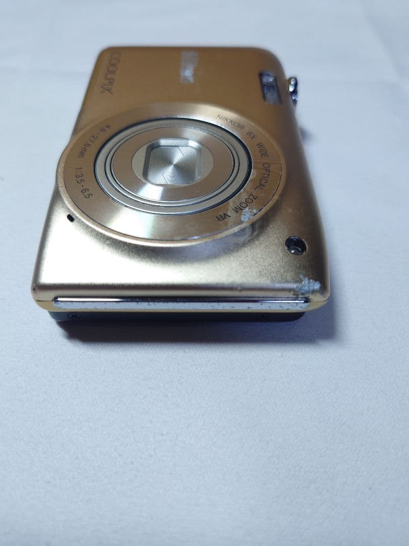 Nikon Compact Digital Camera Coolpix S3300