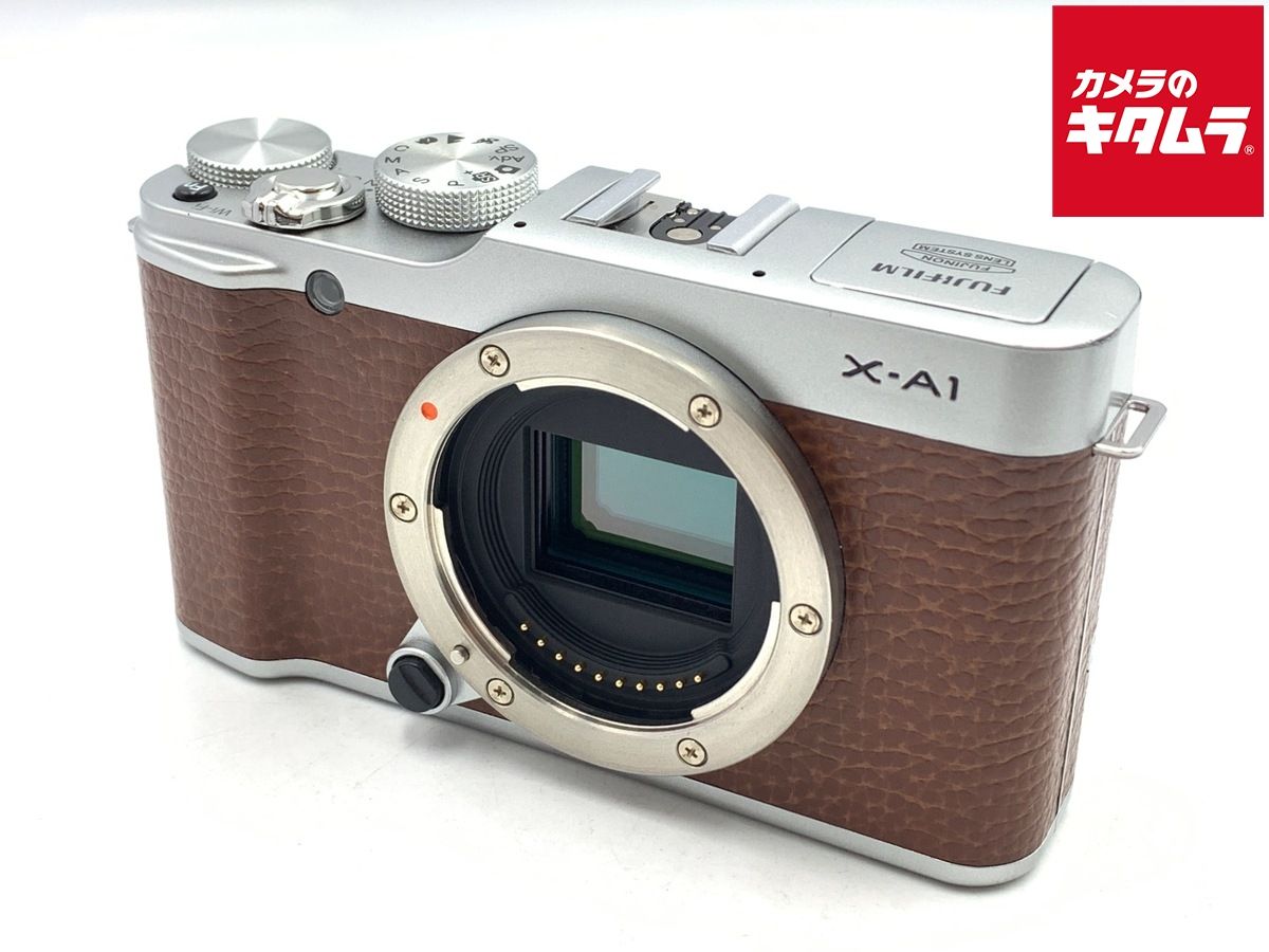 Mirrorless Interchangeable Lips X-A1