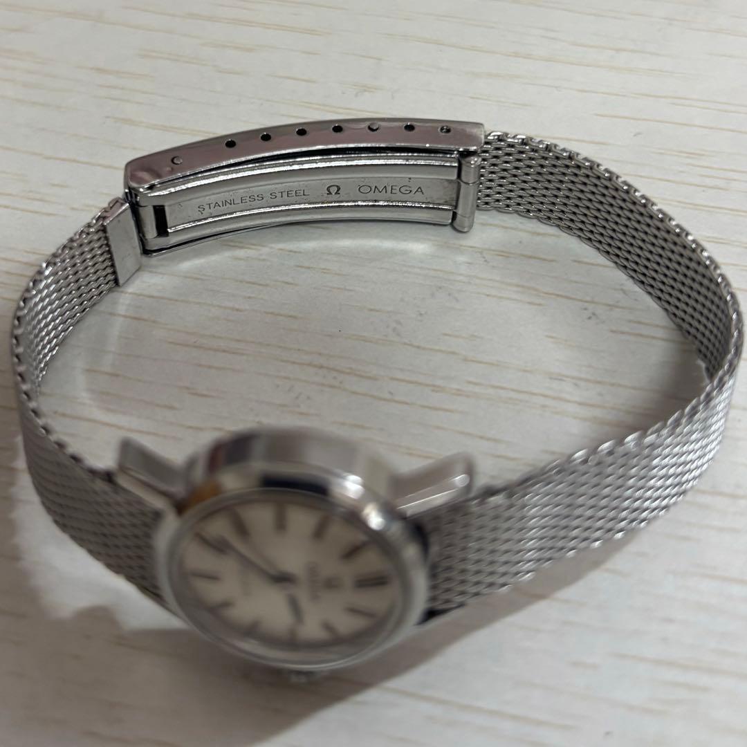 Omega Hand-Wound Watches Geneve