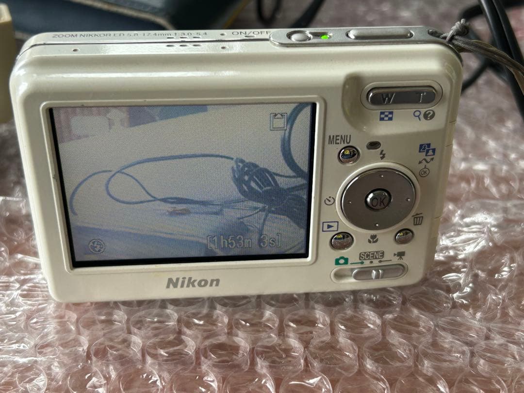 Compact Digital Cameras 0506 Nikon Coolpix S3