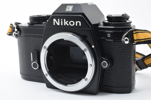 Nikon Slr Camera (Film) Em M766