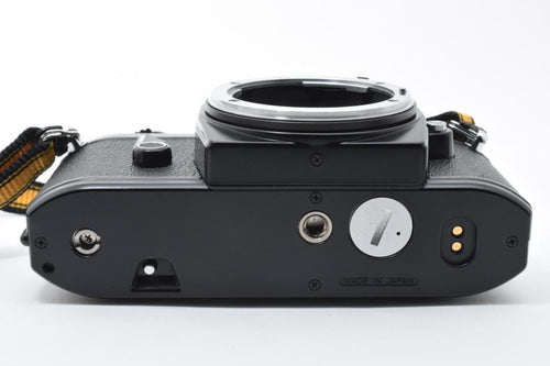 Nikon Slr Camera (Film) Em M766