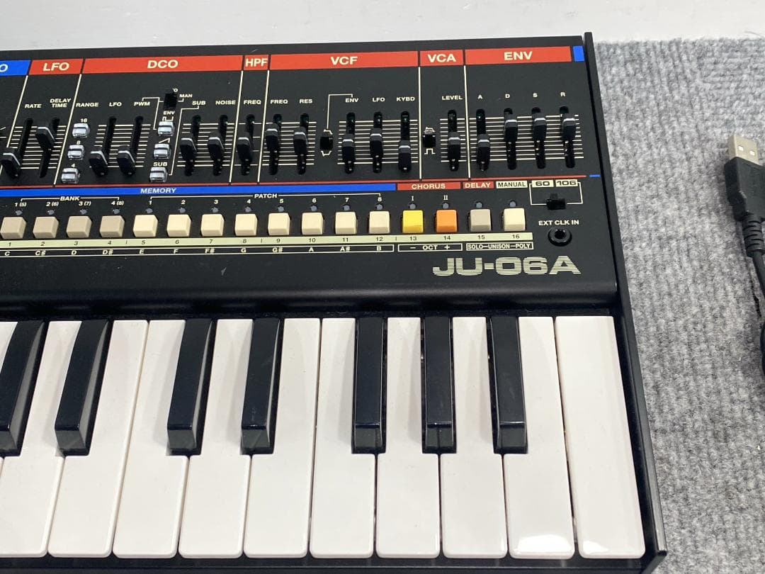 Analog Synthesizers Roland Ju-06A K-25M