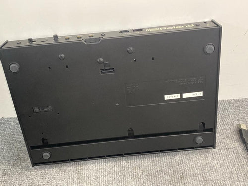 Analog Synthesizers Roland Ju-06A K-25M