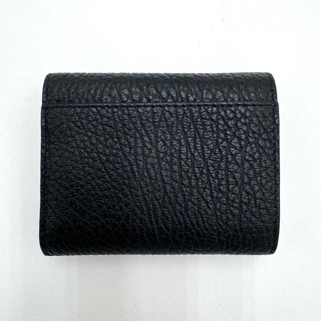 Trifold Wallets 4