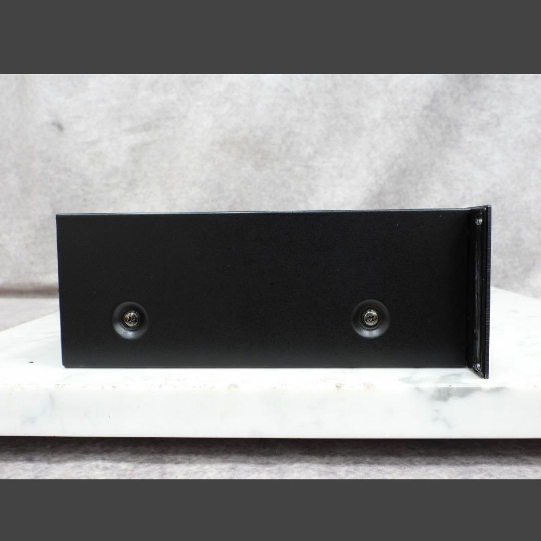 Yamaha Equalizers Q2031B