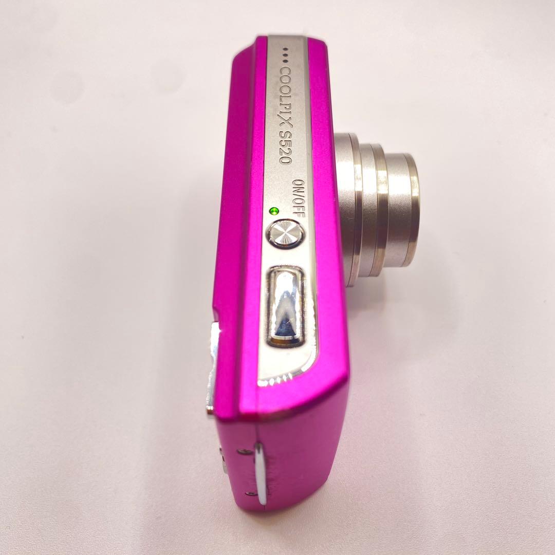 Nikon Compact Digital Cameras Coolpix S520