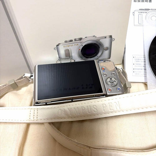Olympus Mirrorless Interchangeable Lips Pen E-Pl8