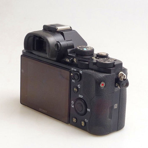 Sony Others 7 [Ilce-7]