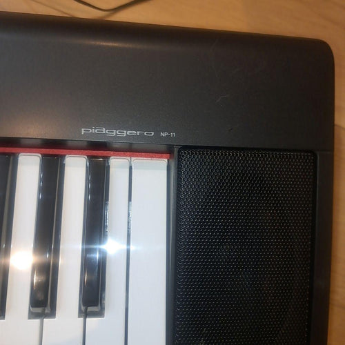 Yamaha Keyboard Electronic Piano Piaggero Np-11
