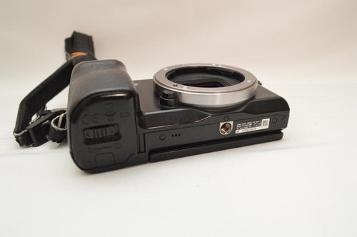 Sony Mirrorless Interchangeable Lips Nex -7 Sel50F18