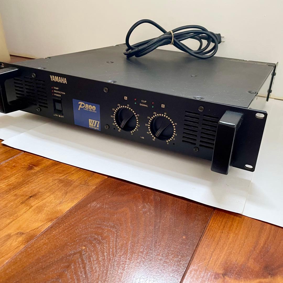 Yamaha Power Amplifiers P800