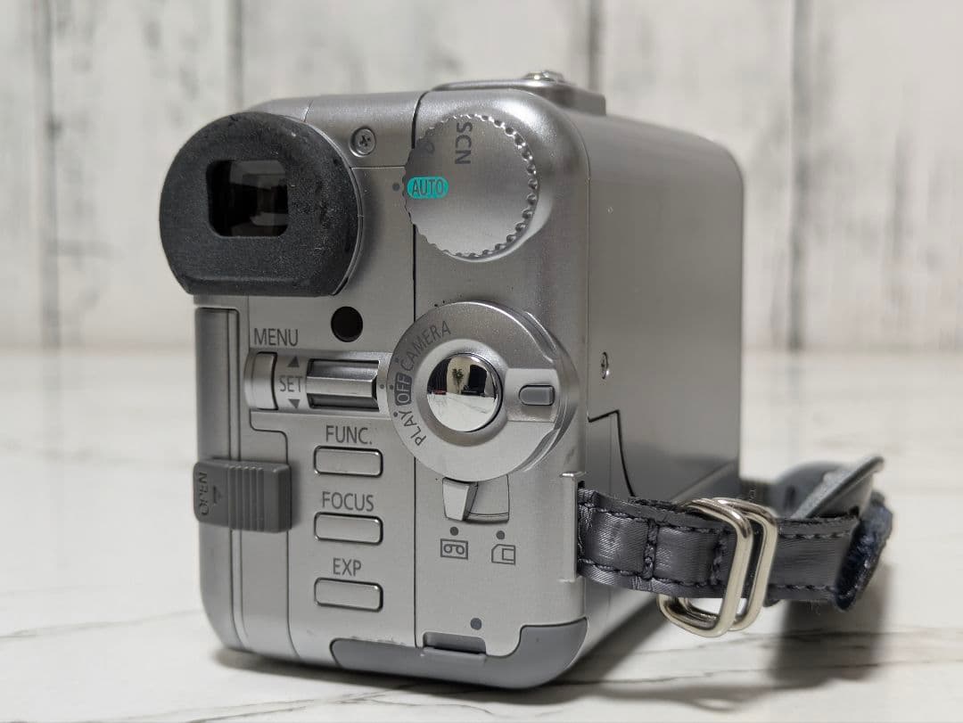Canon Video Camera Body Dm-Ixy Dv S1 Minidv