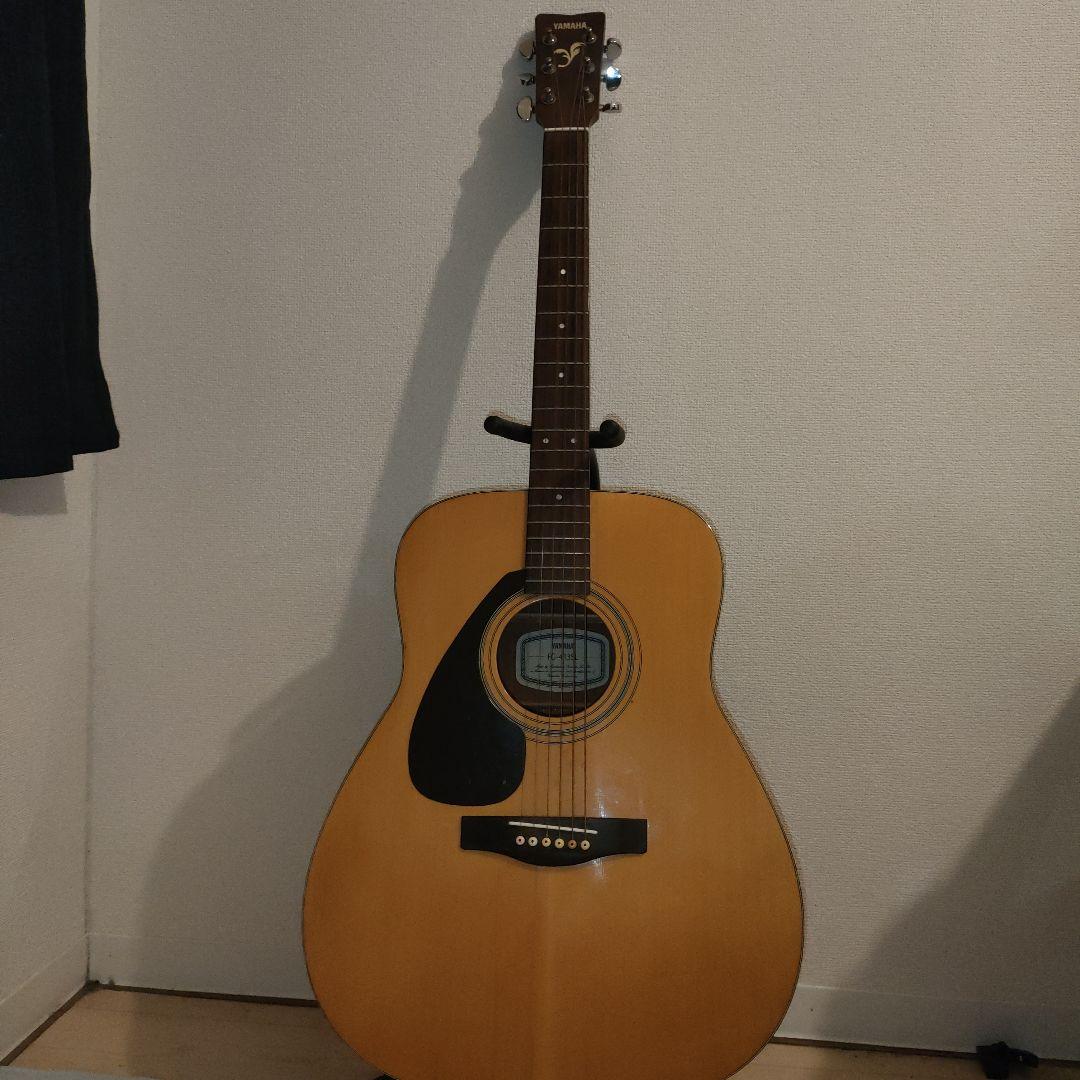 Yamaha Acoustic Guitars