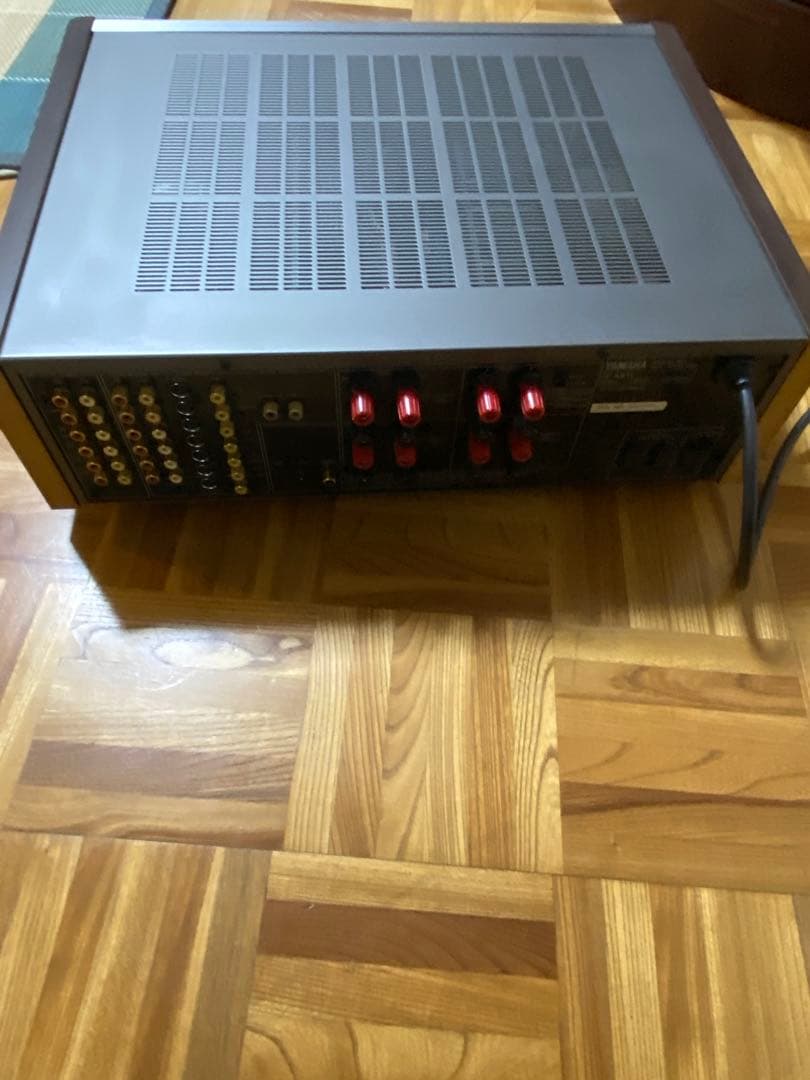 Yamaha Av Amplifiers Avx-1000 Dsp