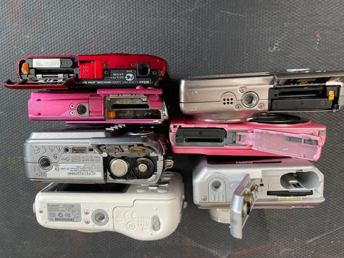 Compact Digital Cameras Nikon Canon 8