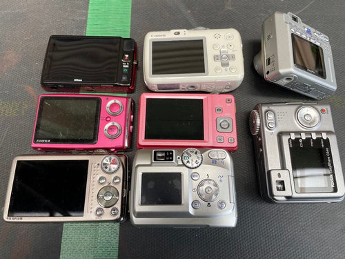 Compact Digital Cameras Nikon Canon 8