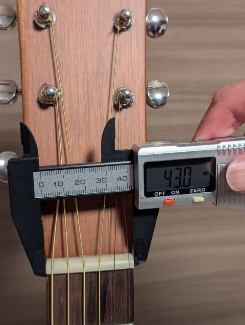 Acoustic Guitars Yamaha Jr-1