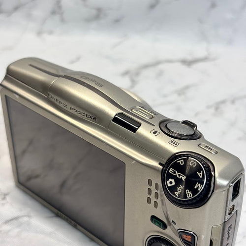 Fujifilm Compact Digital Cameras Finepix F770Exr 20
