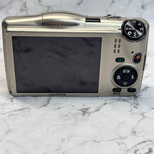 Fujifilm Compact Digital Cameras Finepix F770Exr 20
