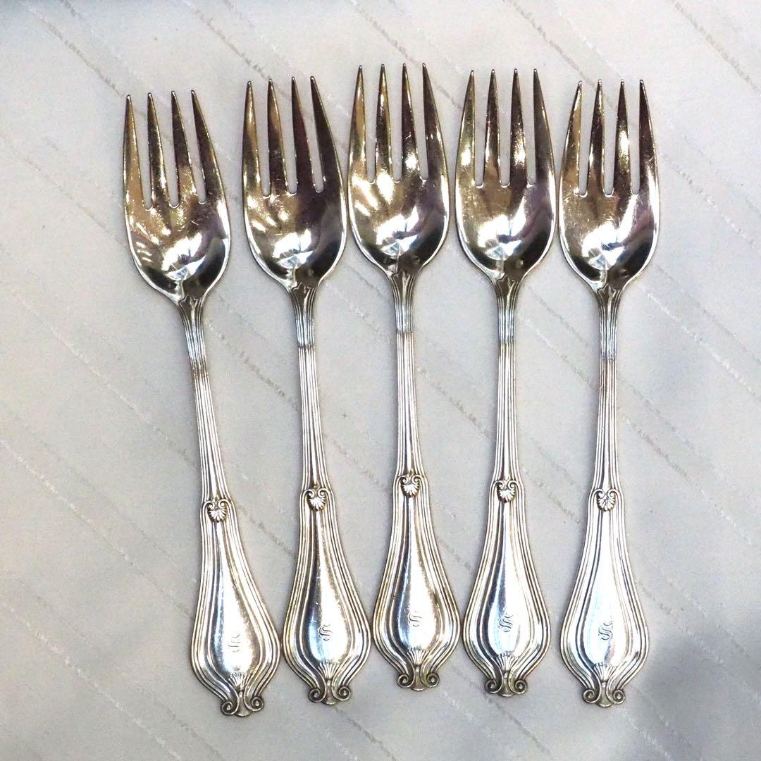 Tiffany Antique Accessories Co. 5 S