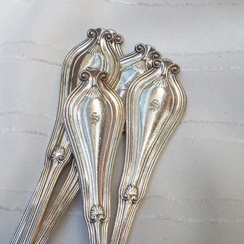 Tiffany Antique Accessories Co. 5 S