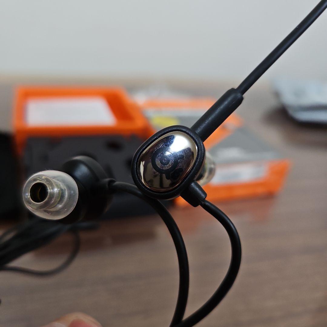 Steelseries Wired Earphones Tusq