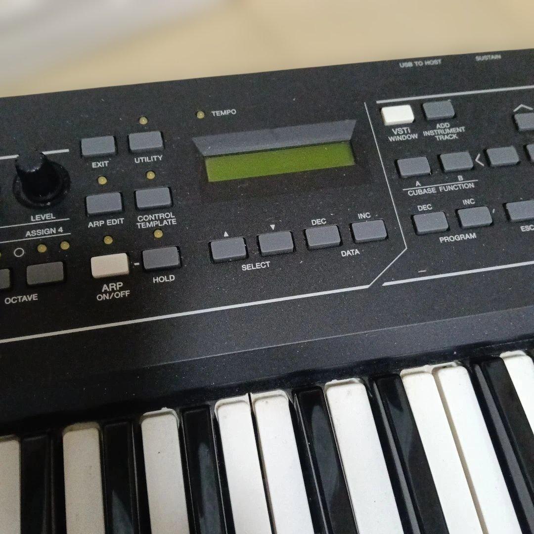 Yamaha Midi Keyboards Pads Kx49