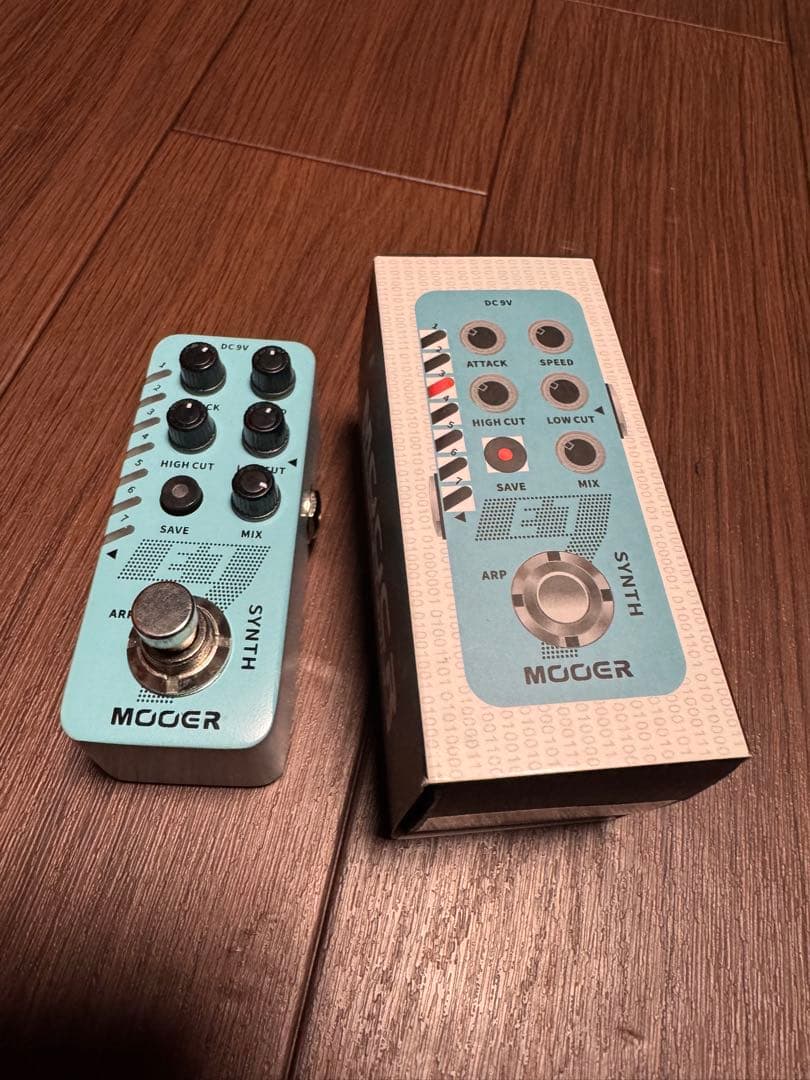 Guitar Effects Units Mooer E7 Micro Series Synth