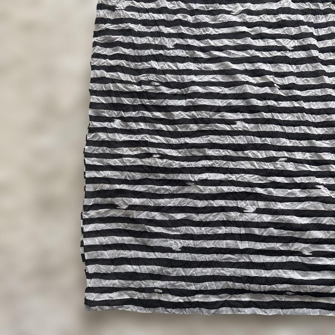 Issey Miyake Sleeveless