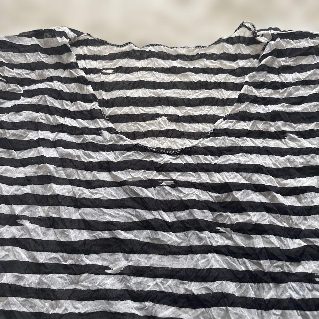 Issey Miyake Sleeveless
